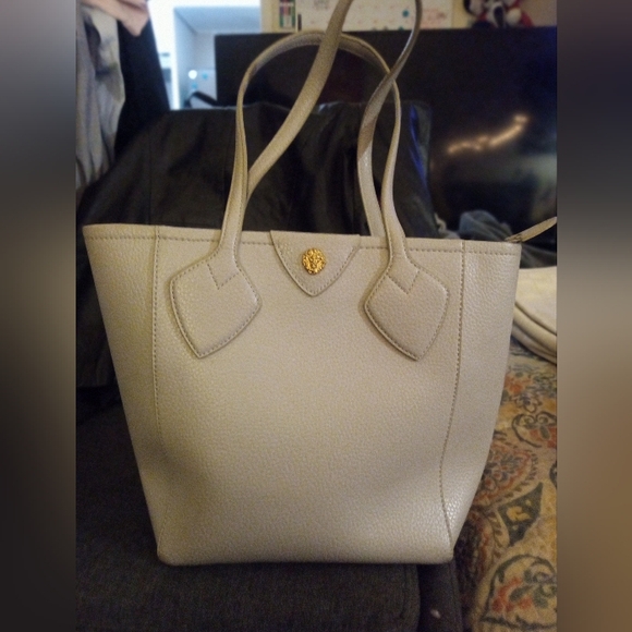 Anne Klein Tote - Picture 9 of 16